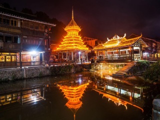春节贵州黄果树十日游_贵州黄果树旅游本土_贵州黄果树观光旅游