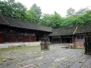 贵州黄果树旅游签证多少钱_贵州黄果树布吉旅游_贵州黄果树旅游6天