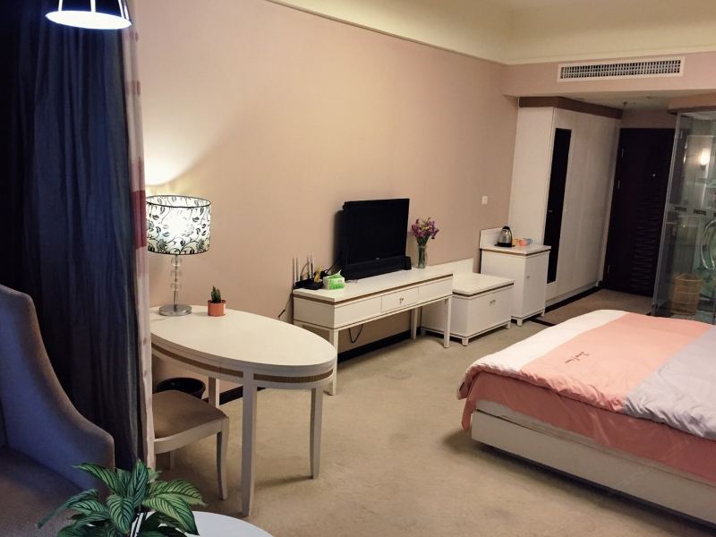 厦门我是Queena公寓(3号店)