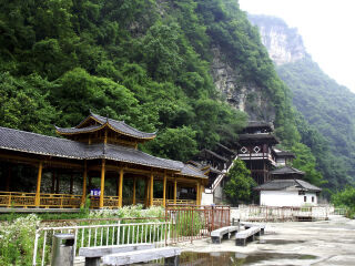 國慶湖南鳳凰古城游價(jià)格_湖南鳳凰古城自由游價(jià)格多少_暑假湖南鳳凰古城游價(jià)格