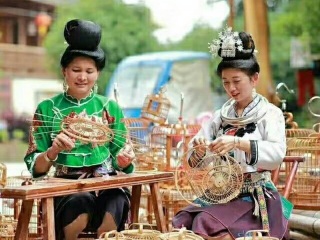贵州黄果树-西江-荔波旅行团旅游报价_贵州黄果树-西江-荔波旅游价目_贵州黄果树-西江-荔波11日游跟团费