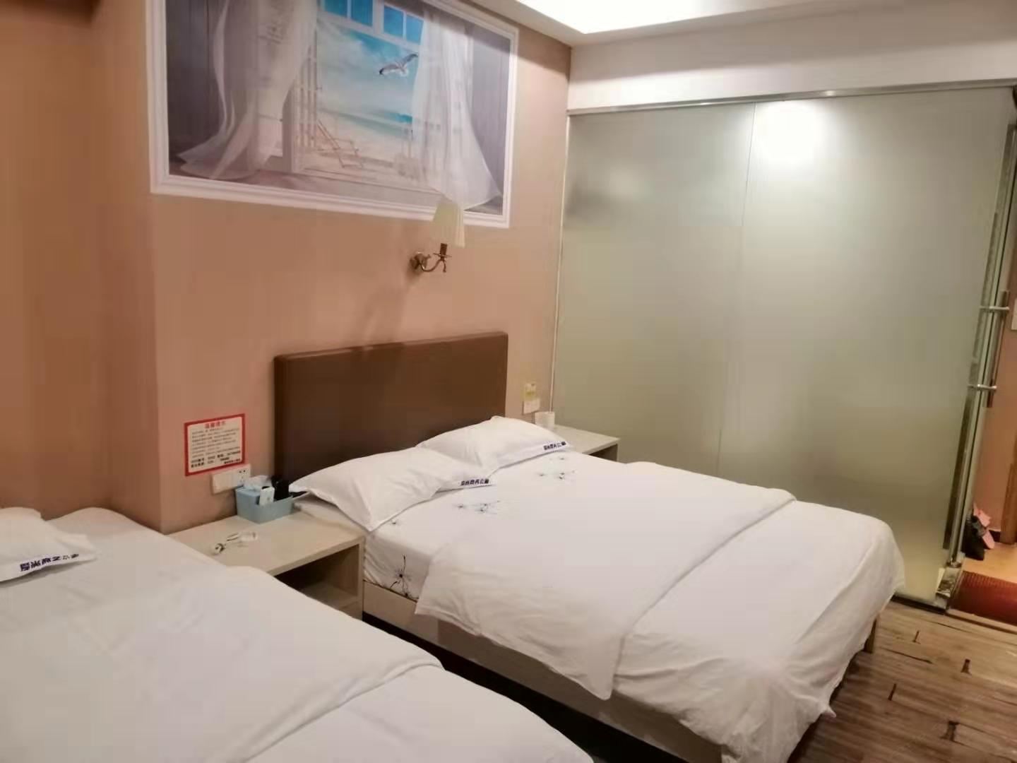 豪华双床房