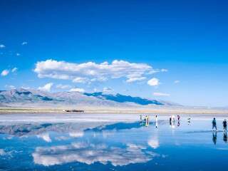蘭州青海湖旅游報(bào)團(tuán)價(jià)格_蘭州青海湖自由行旅游團(tuán)_蘭州青海湖旅游要多少錢(qián)2021