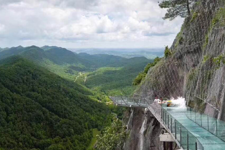 v还是周边景点大明山龙井峡漂流三渡还是漂流磁盘飞镖好飞镖普通悬崖好图片