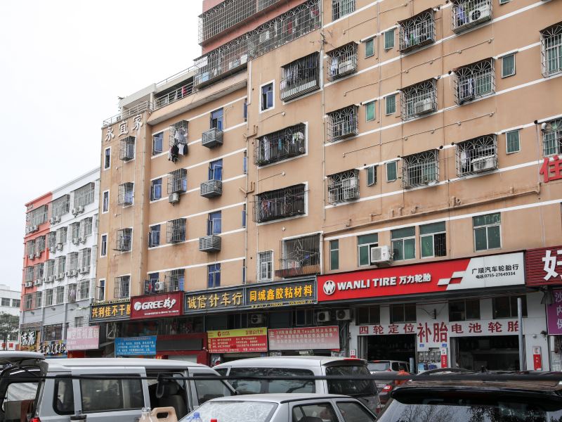 深圳石岩逢缘旅馆