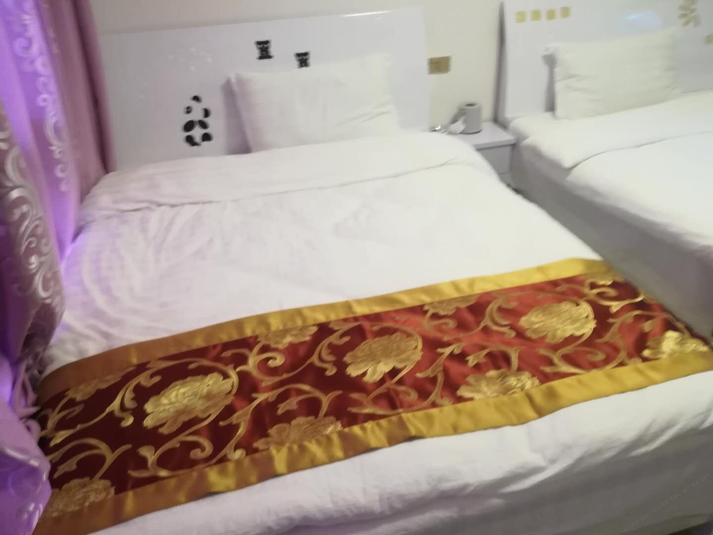 双床房