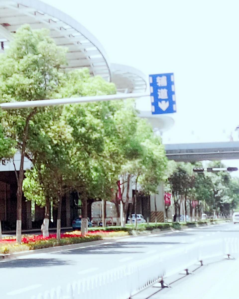 昆明鸣海青年旅社