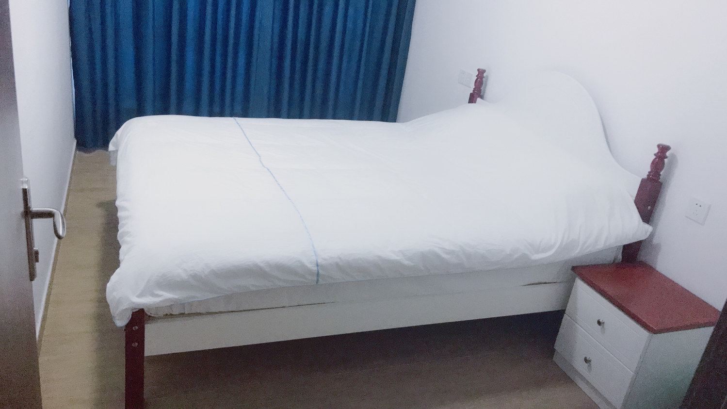十里二室一厅套房
