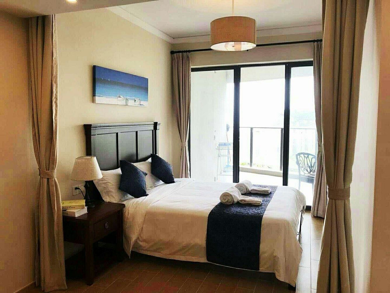 豪华海景家庭房