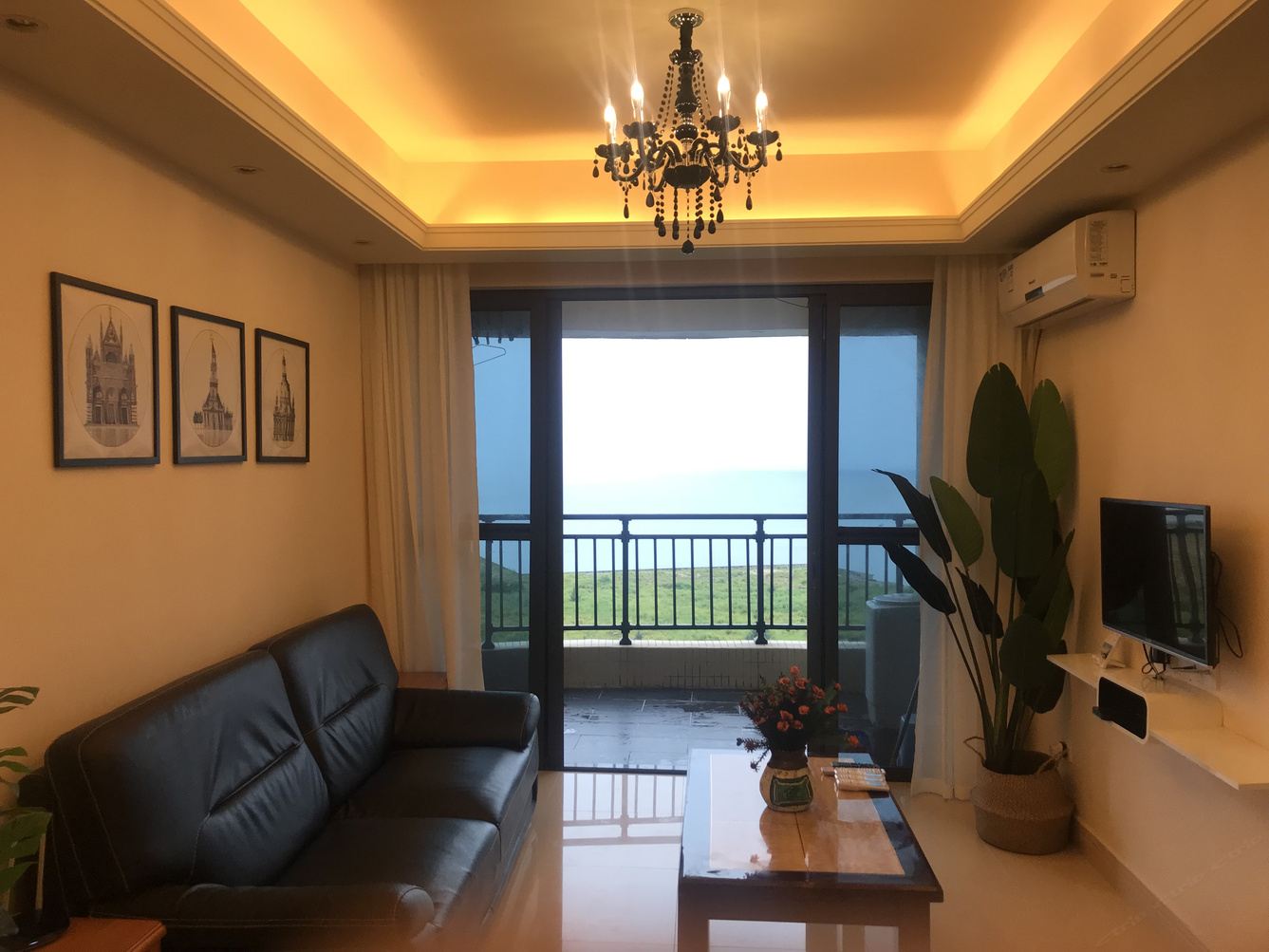 海风三室二厅套房