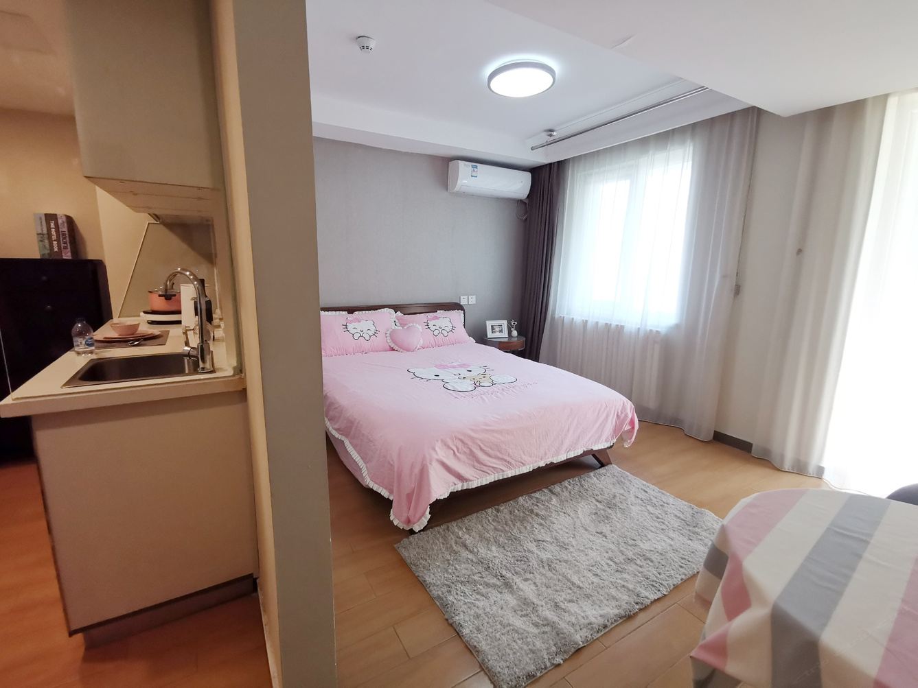 一室大床房