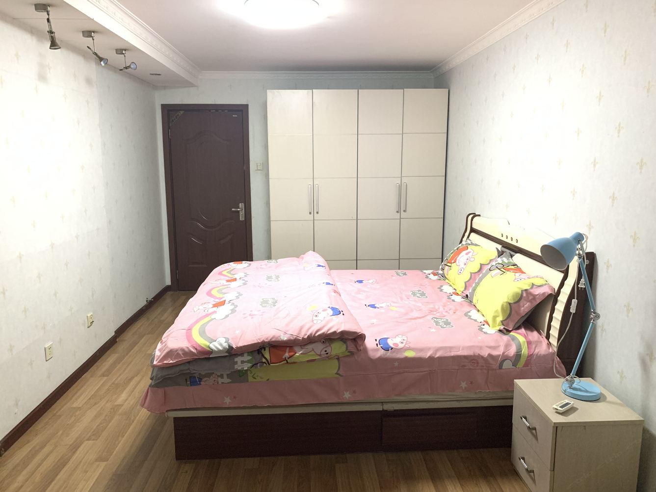 家庭房