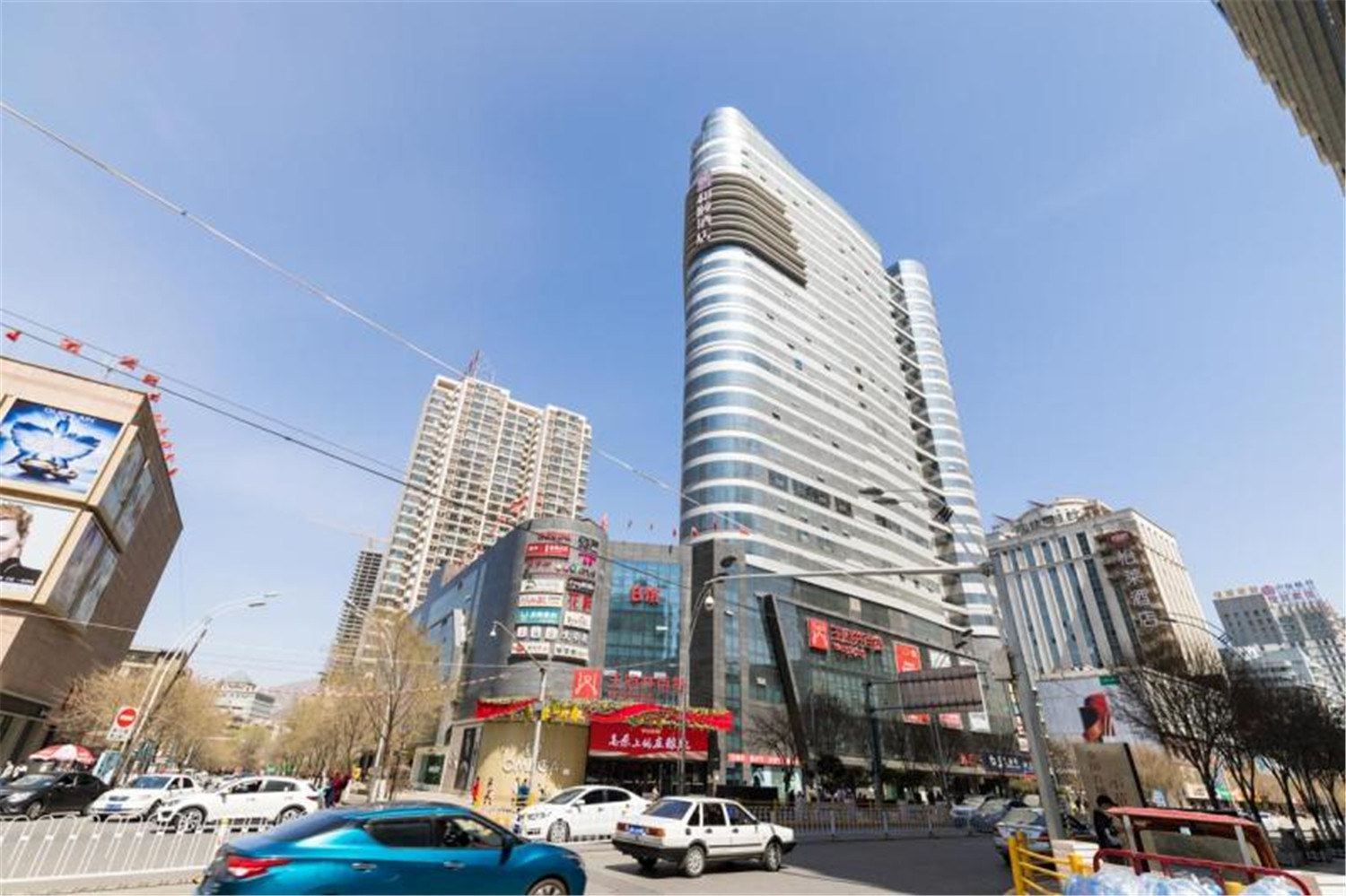 西宁风中的蝴蝶公寓(人民街街道分店)