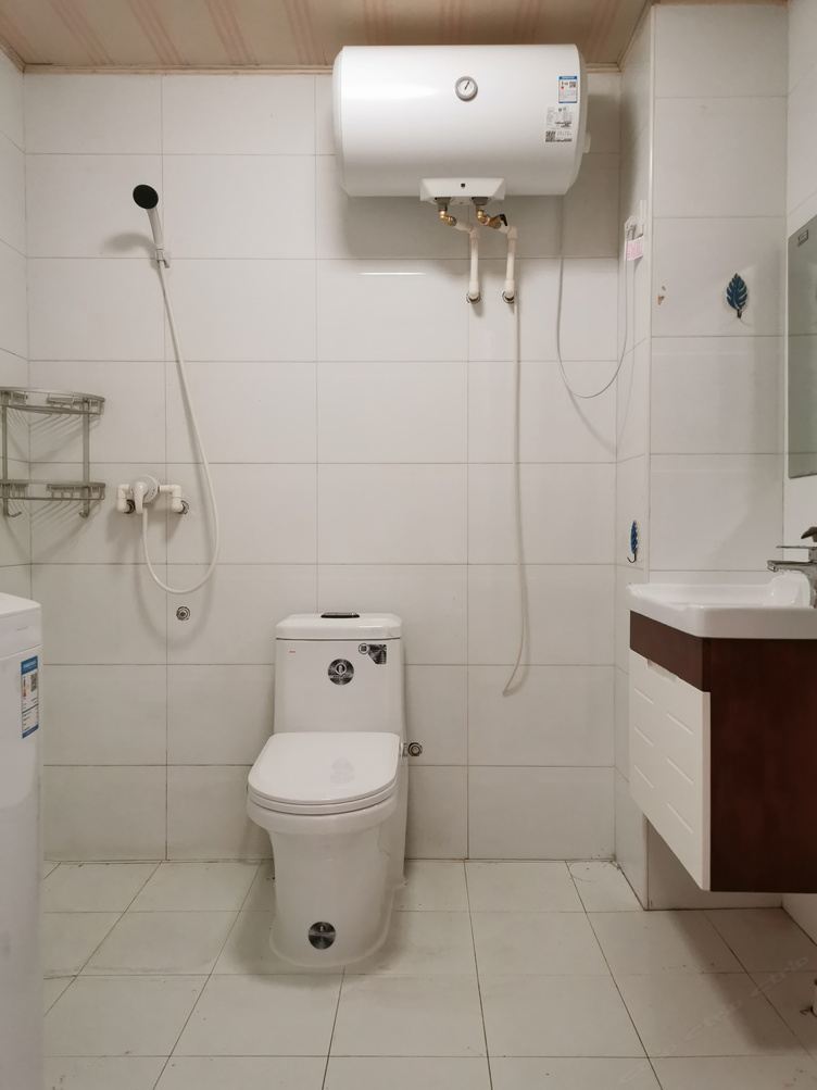 简约一室一厅套房