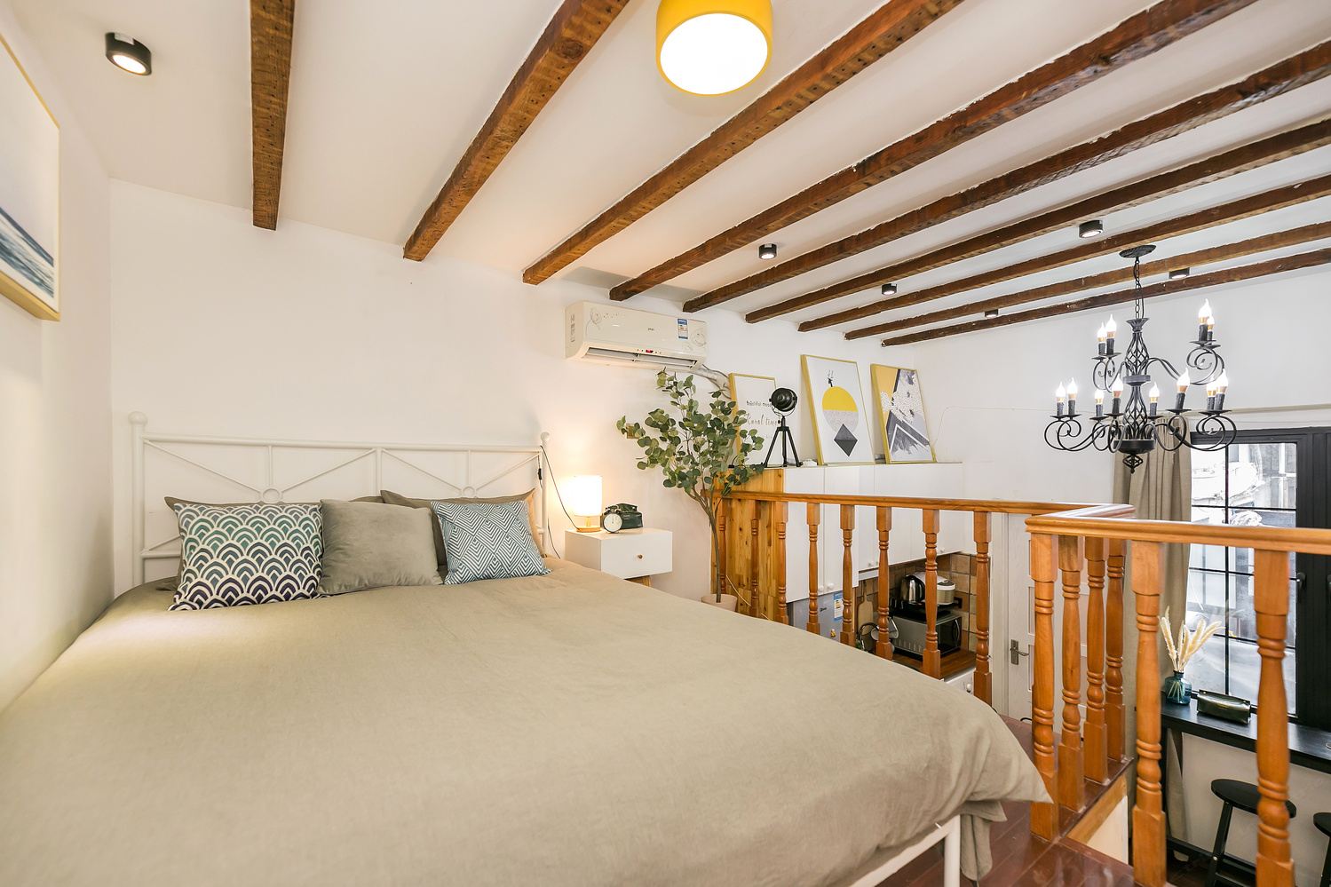 时尚二室大床房