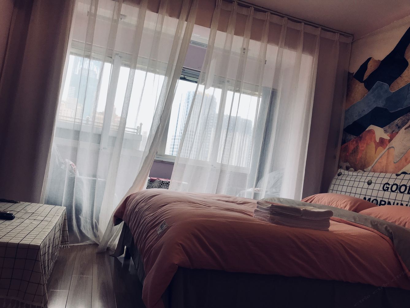 粉色二室大床房