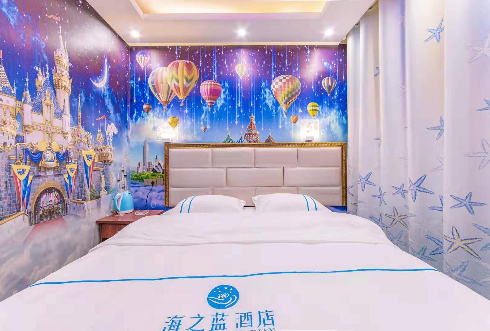 豪华大床房