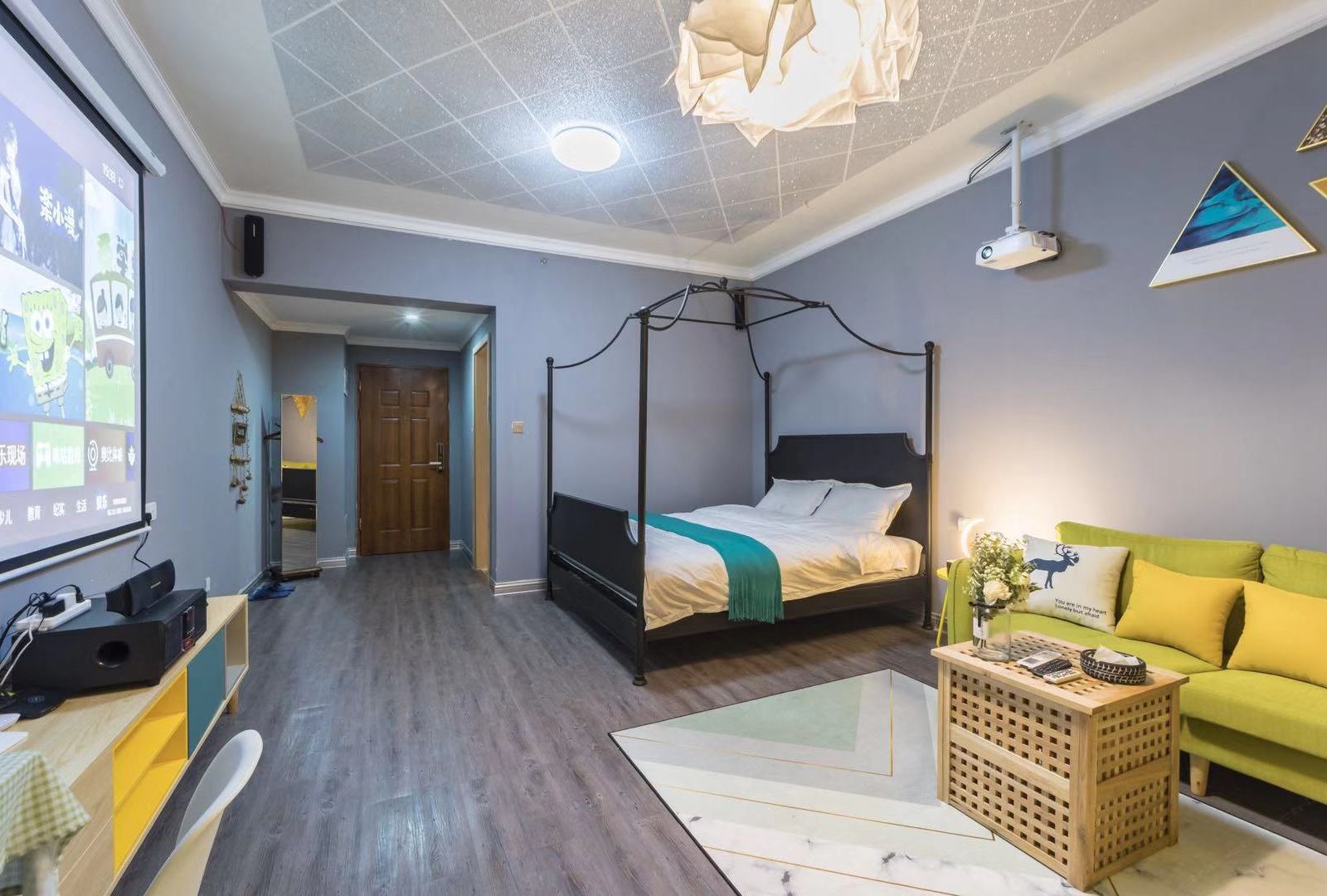 欧式投影大床房