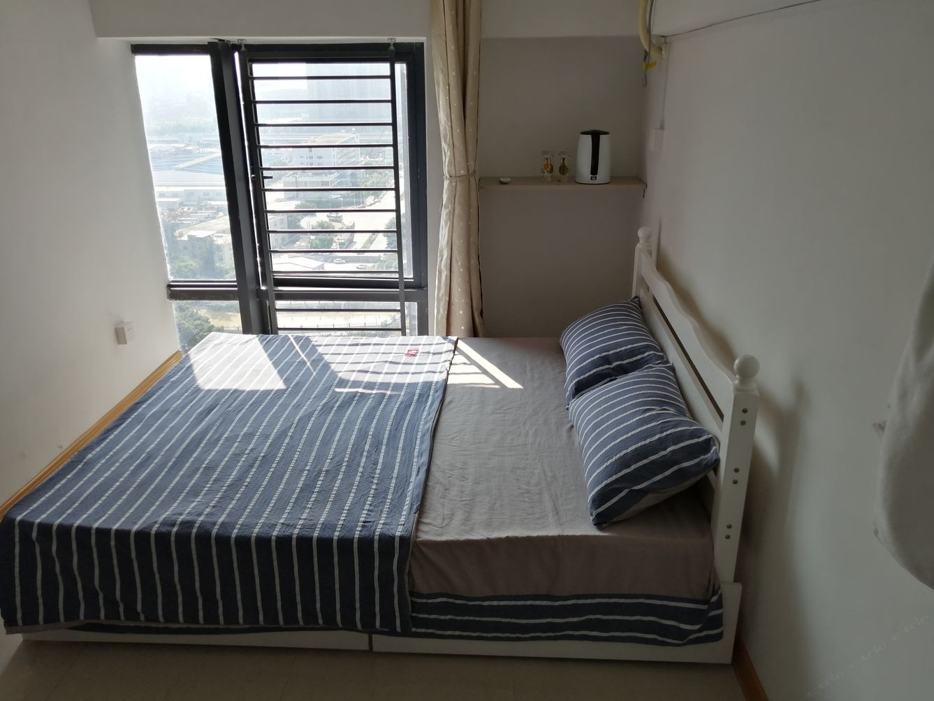 精致一室大床房