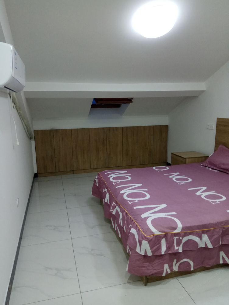 复式二室二厅套房