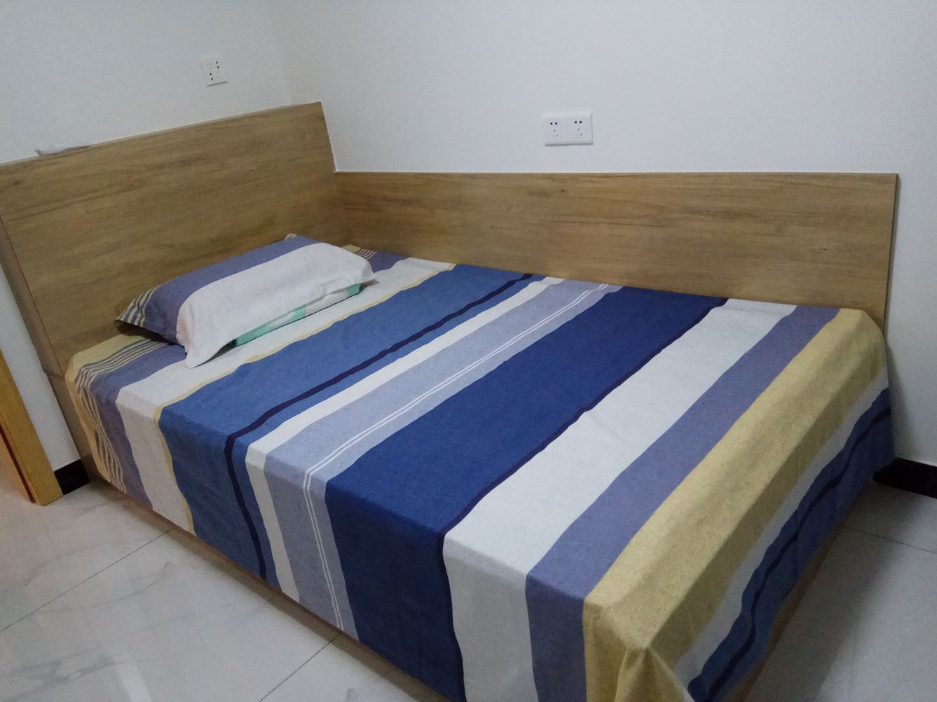 复式二室二厅套房