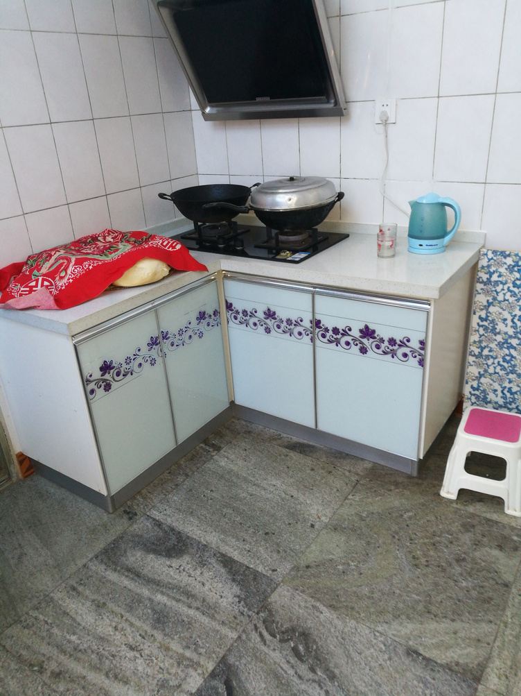 舒适三室二厅套房