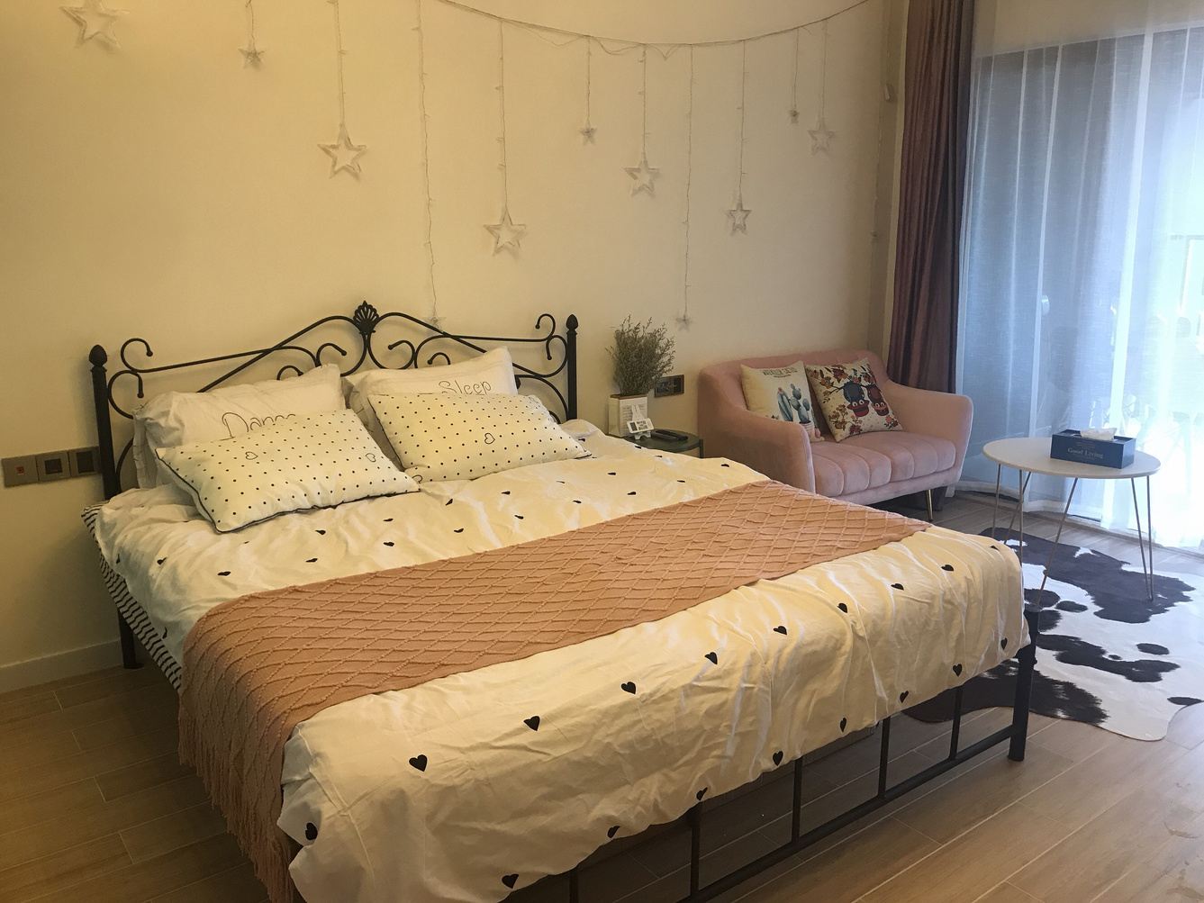 汕尾罗漫小姐公寓