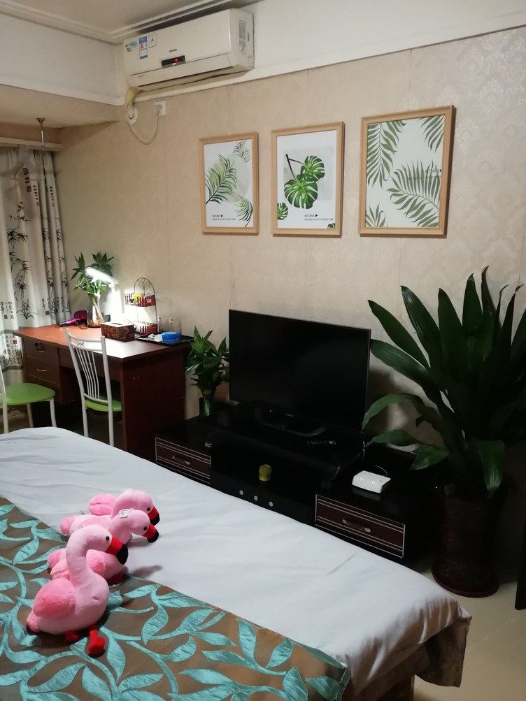 一室大床房