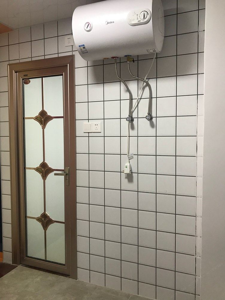 高层一室大床房