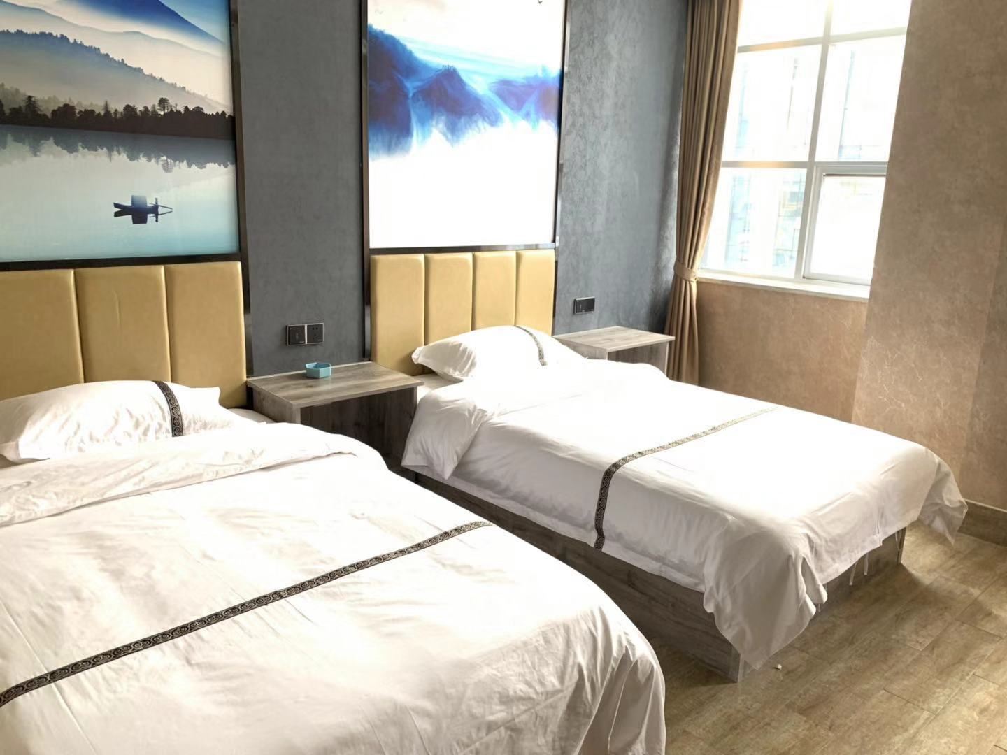 标准双床房