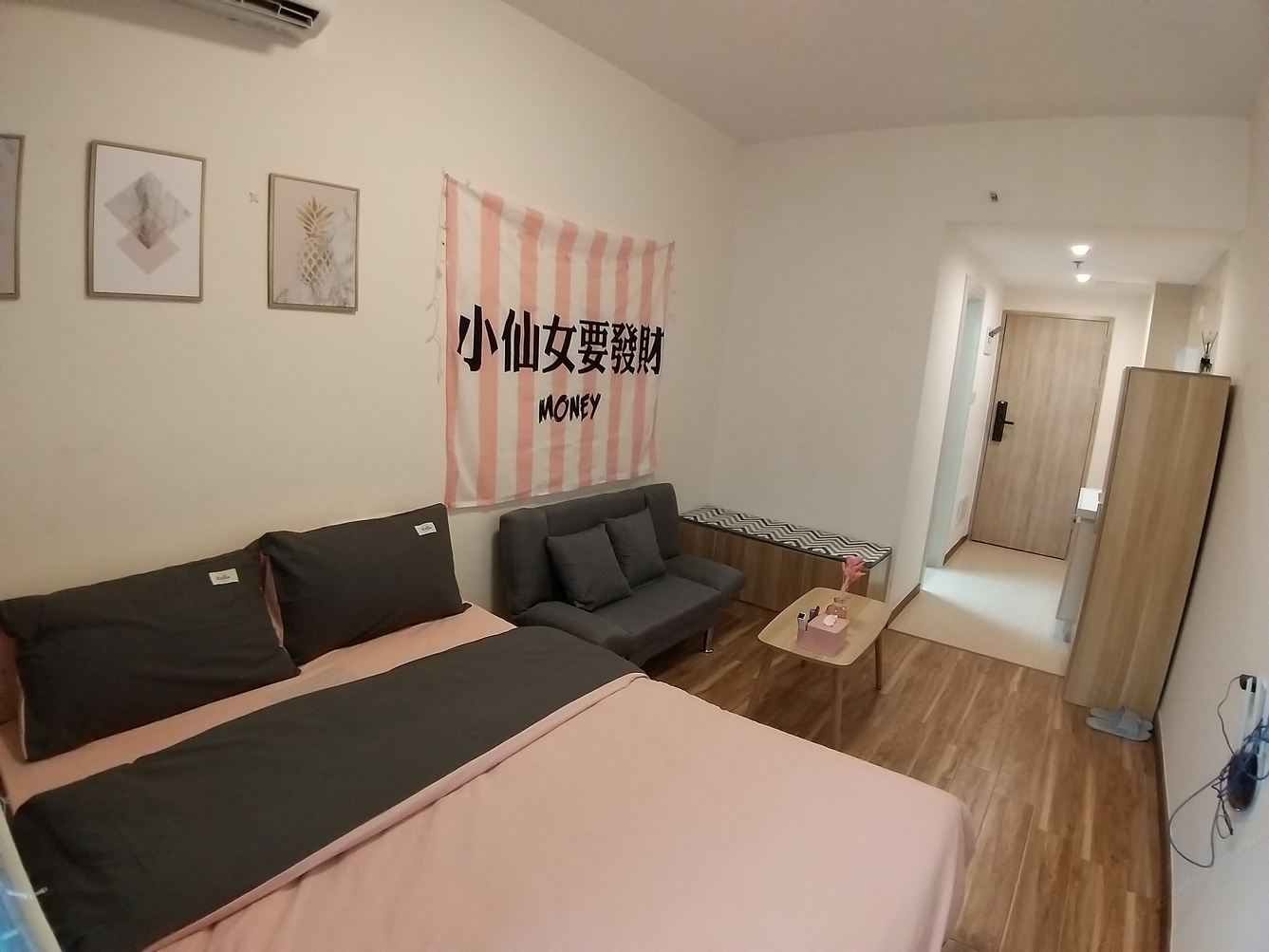 舒适阳台大床房