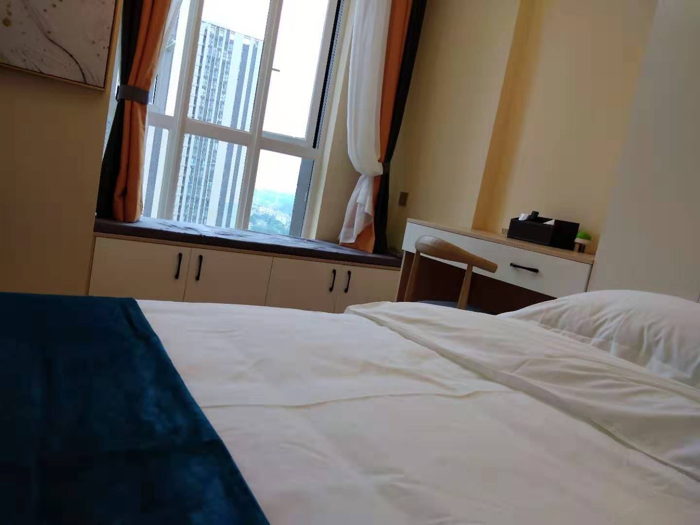 悦凡居优享大床房