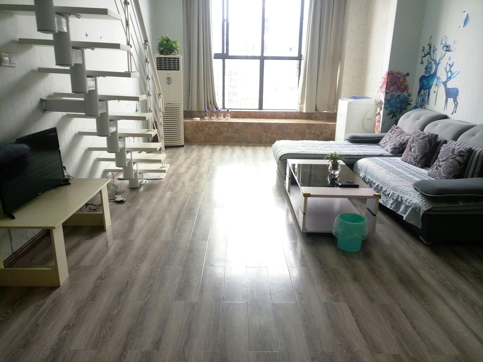 南昌窝家loft公寓