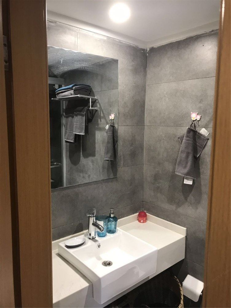 复式一室一厅套房
