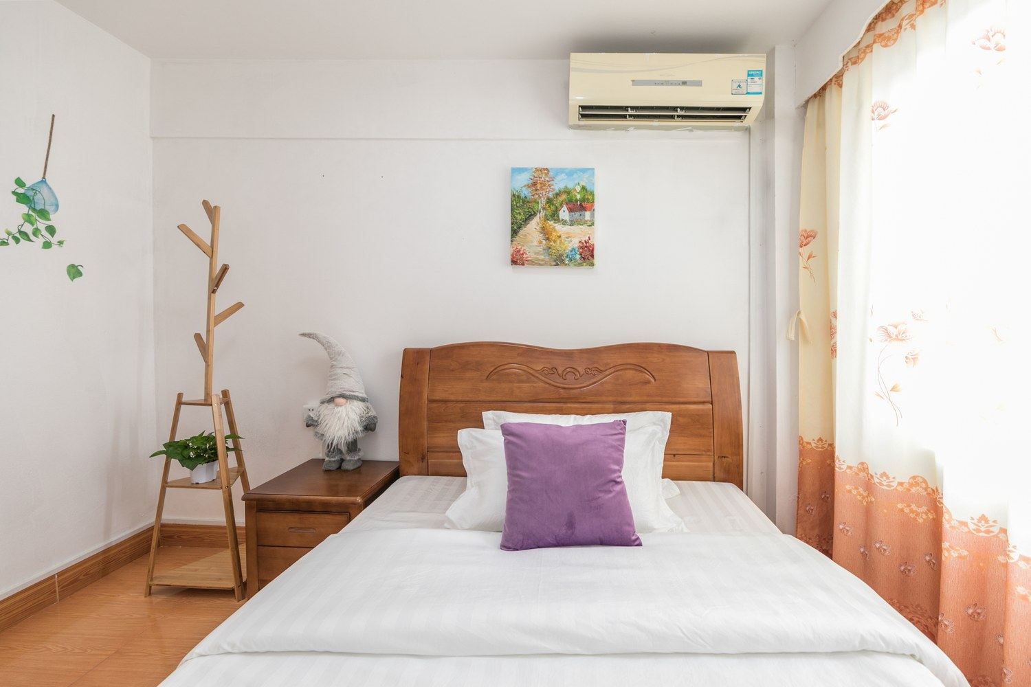 复式四室二厅套房