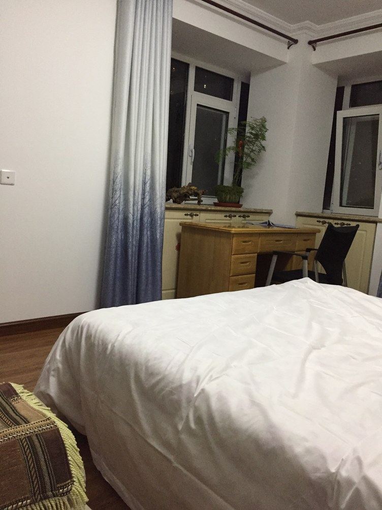 三室一厅套房