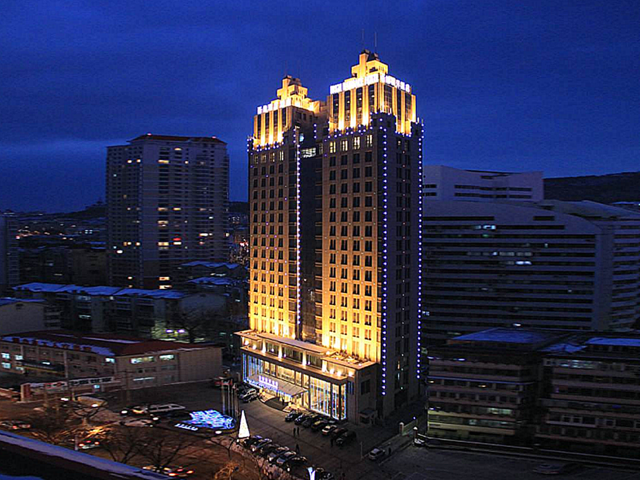 plaza hotel)五星级或烟台丽景半岛国际酒店豪华型 若您想全程升级至