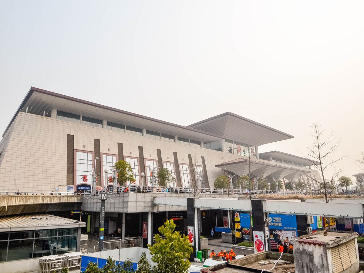 武汉小鹿House普通公寓(张之洞路店)