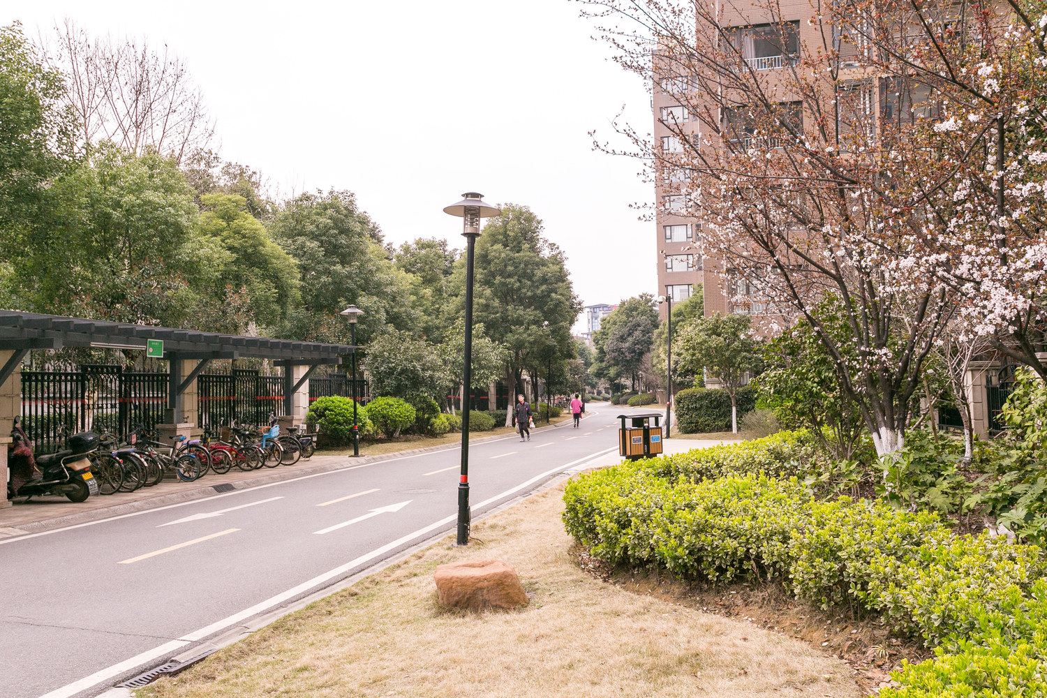 武汉探索者之家公寓(武大园三路万科红郡分店)
