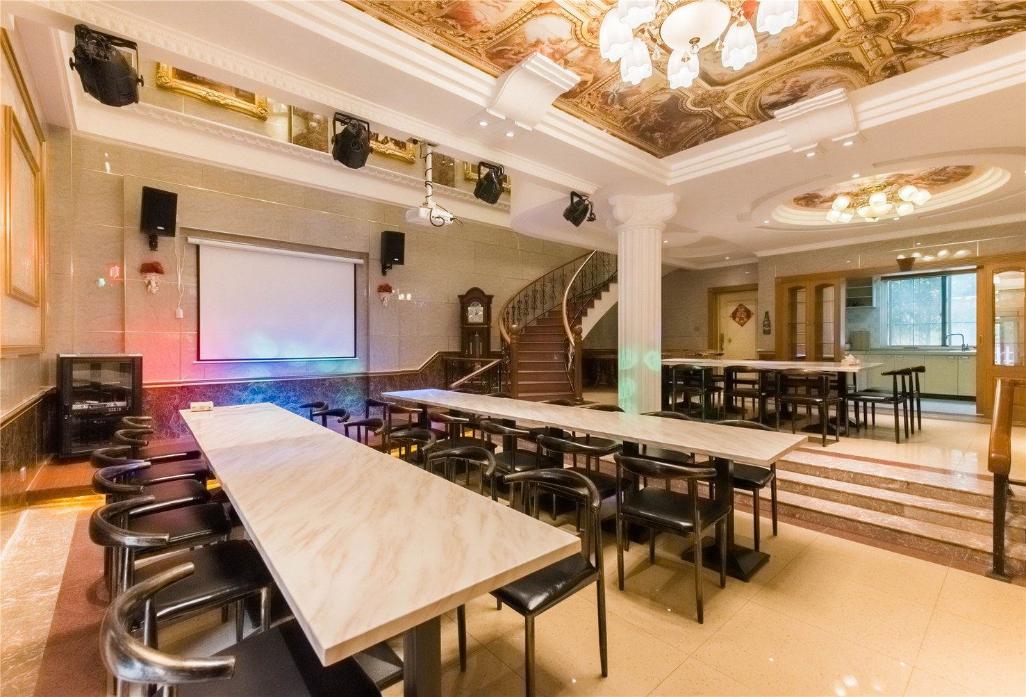 武汉天吻蓝了海度假别墅(7号店)