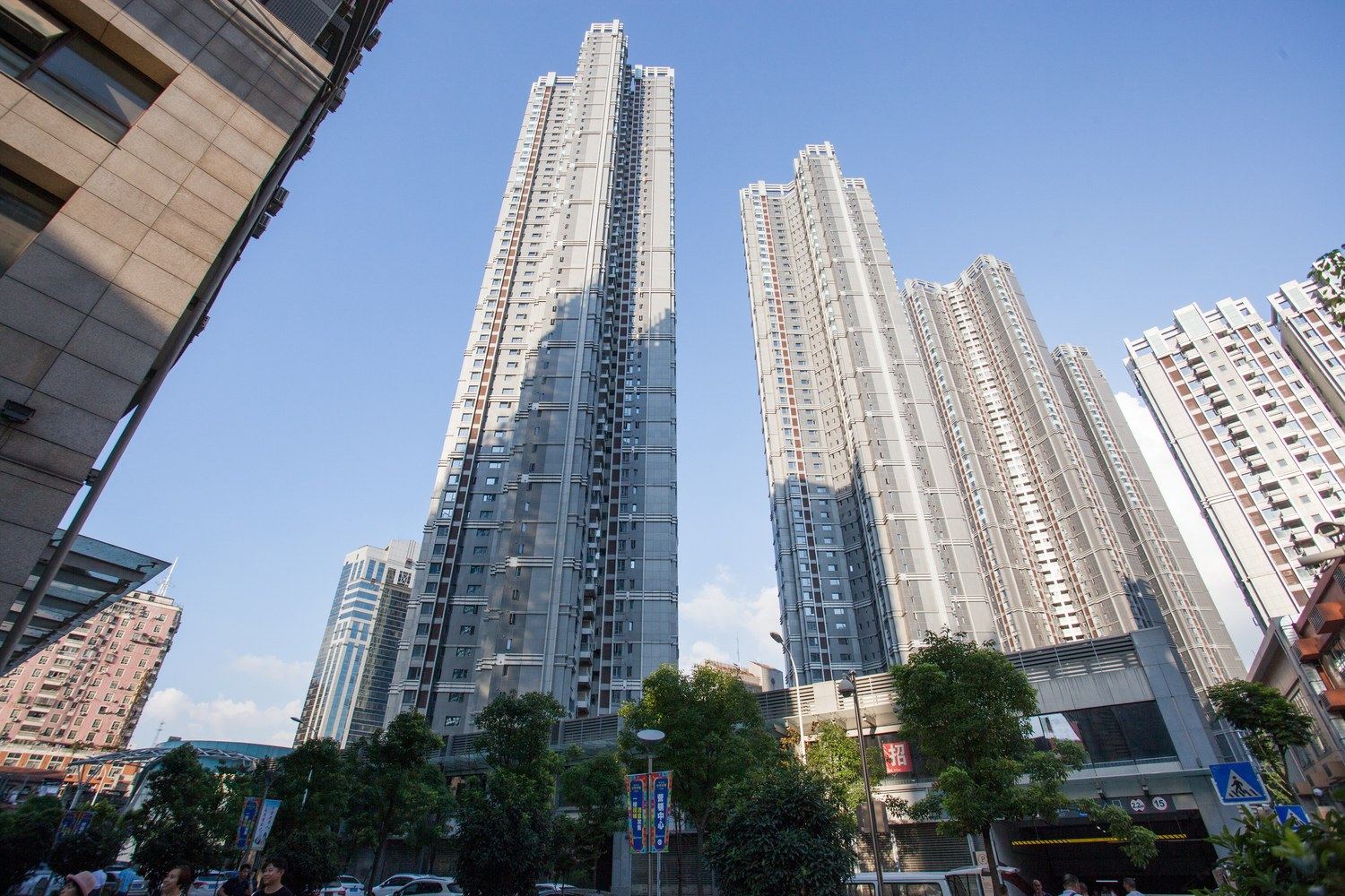 武汉江汉路影院套房公寓