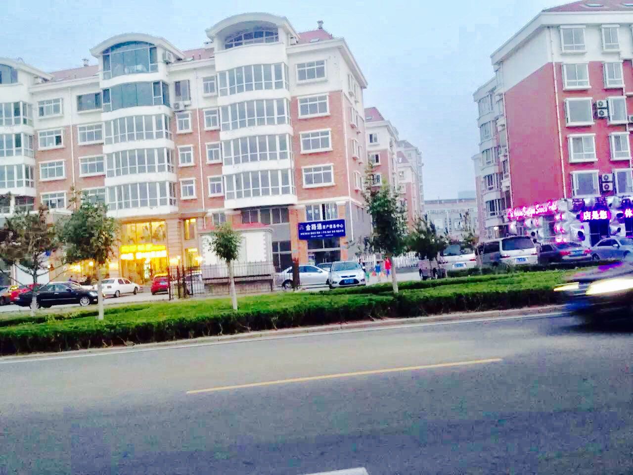 威海郑女士公寓(7号店)