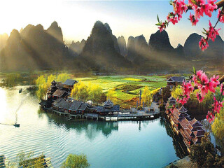桂林旅游团报价2023_桂林那个旅行团好_六月底去桂林旅游