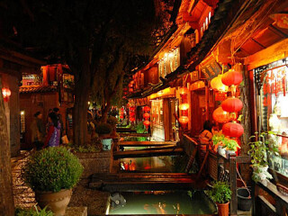 云南-香格里拉旅游路線_報(bào)團(tuán)去云南-香格里拉多少錢_特價(jià)云南-香格里拉游