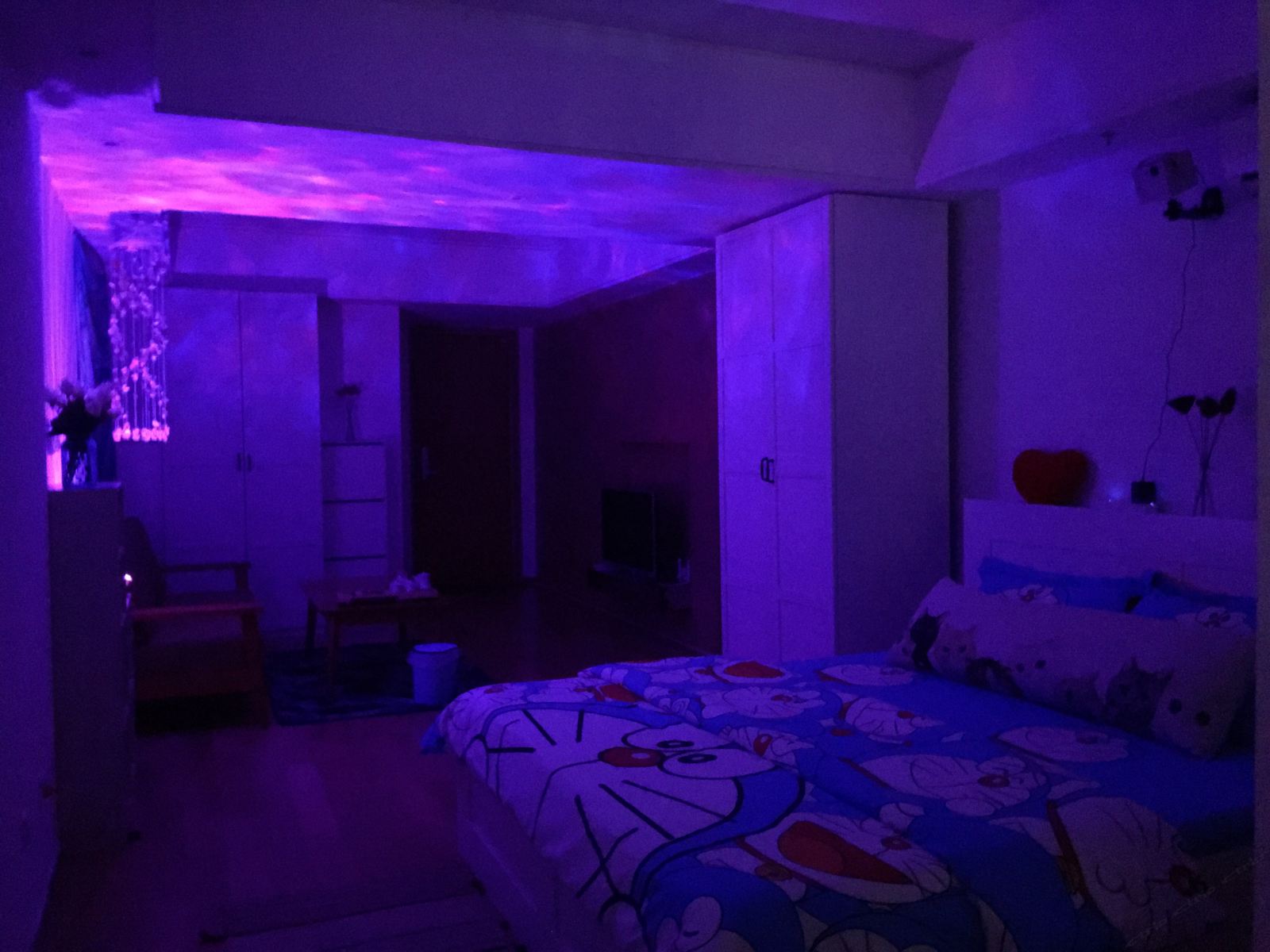 北京小中产体验式自助公寓