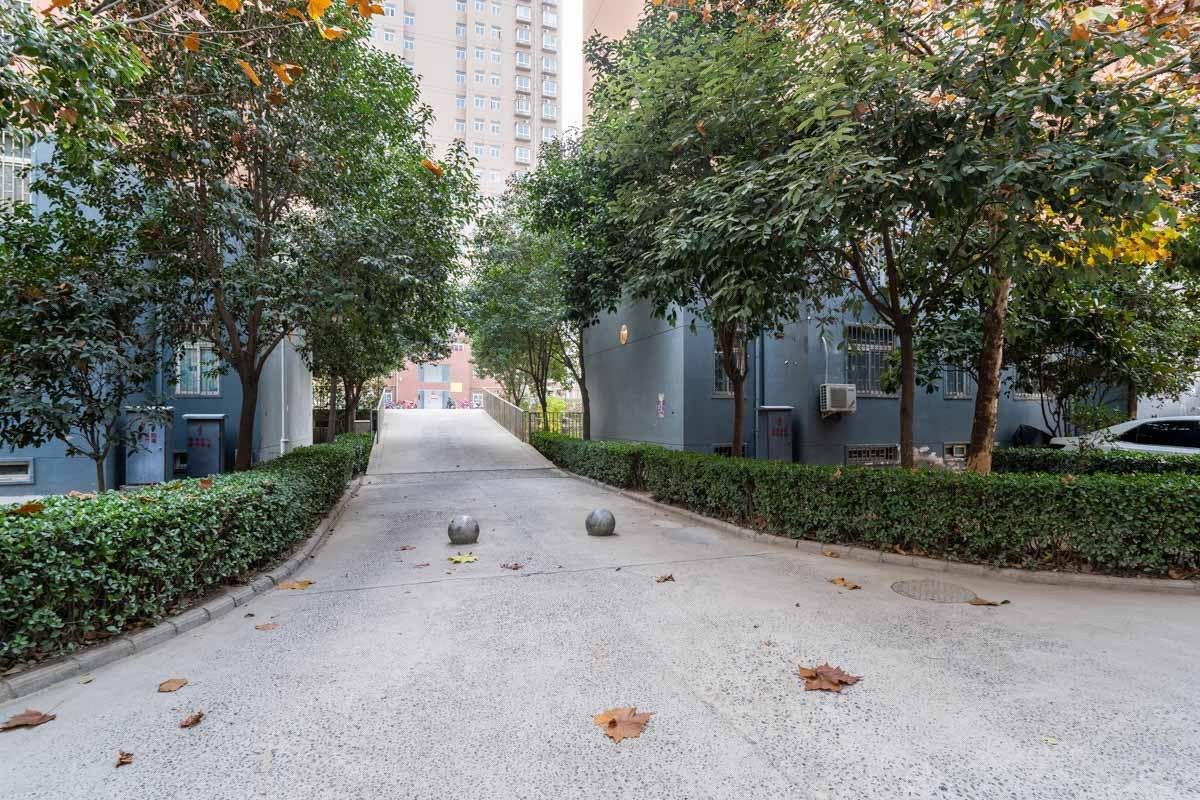 郑州路客精品民宿BH8380