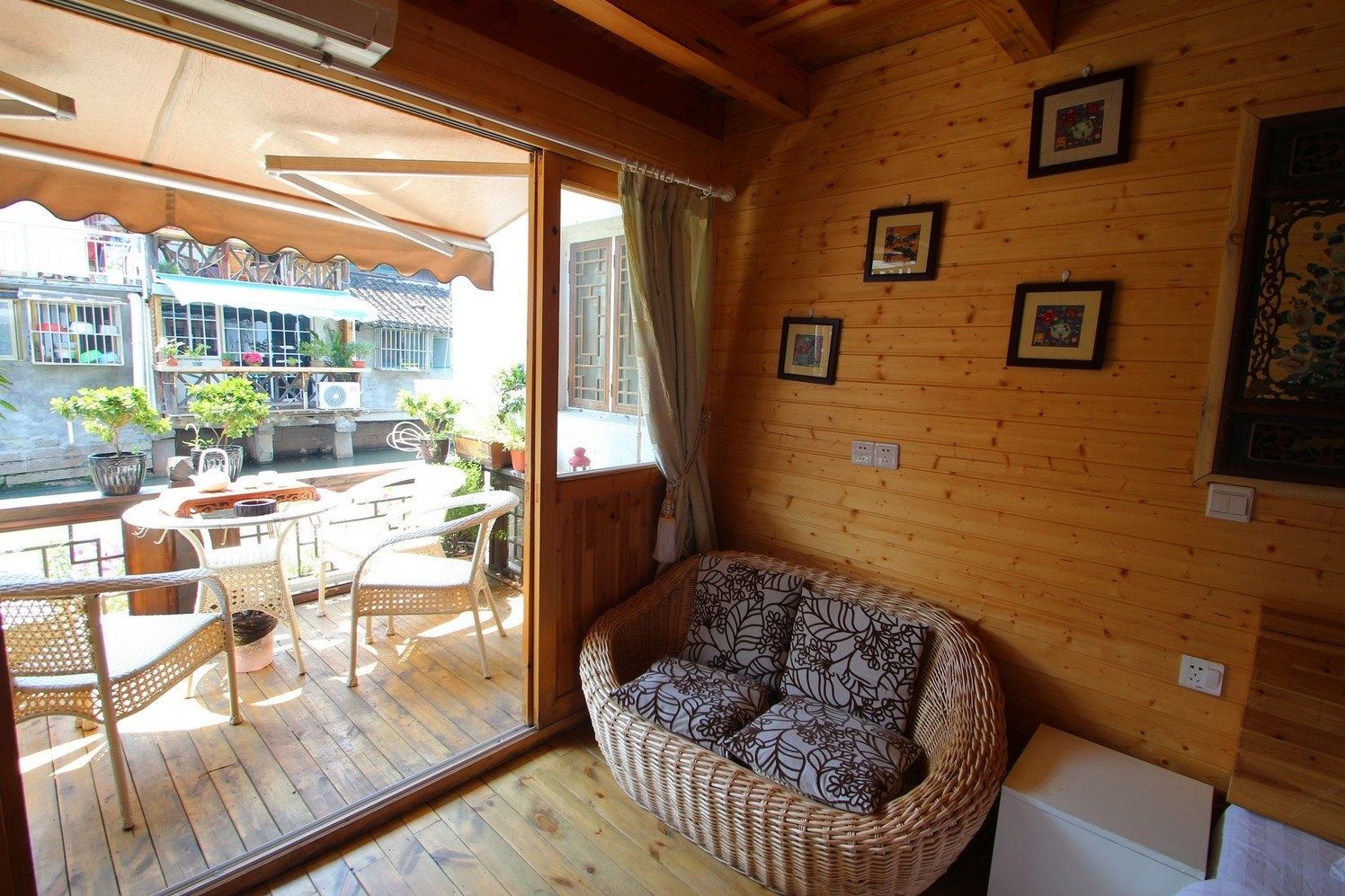 河景木屋