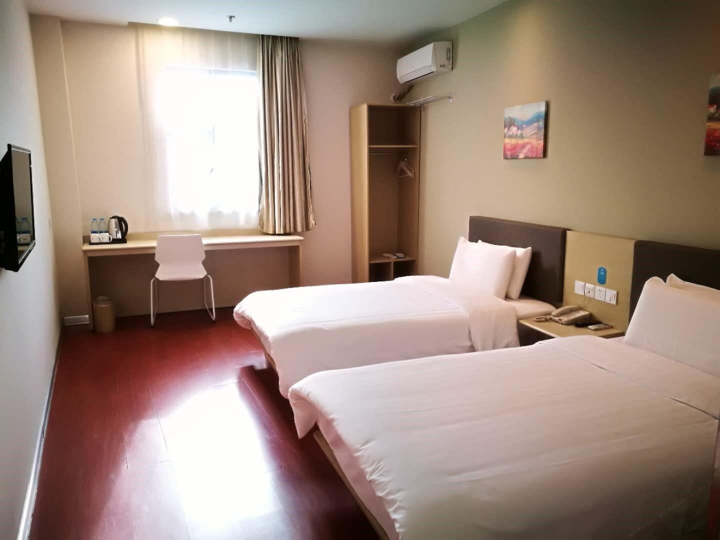 双床房
