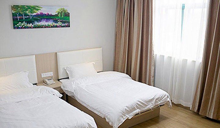 标准大床房