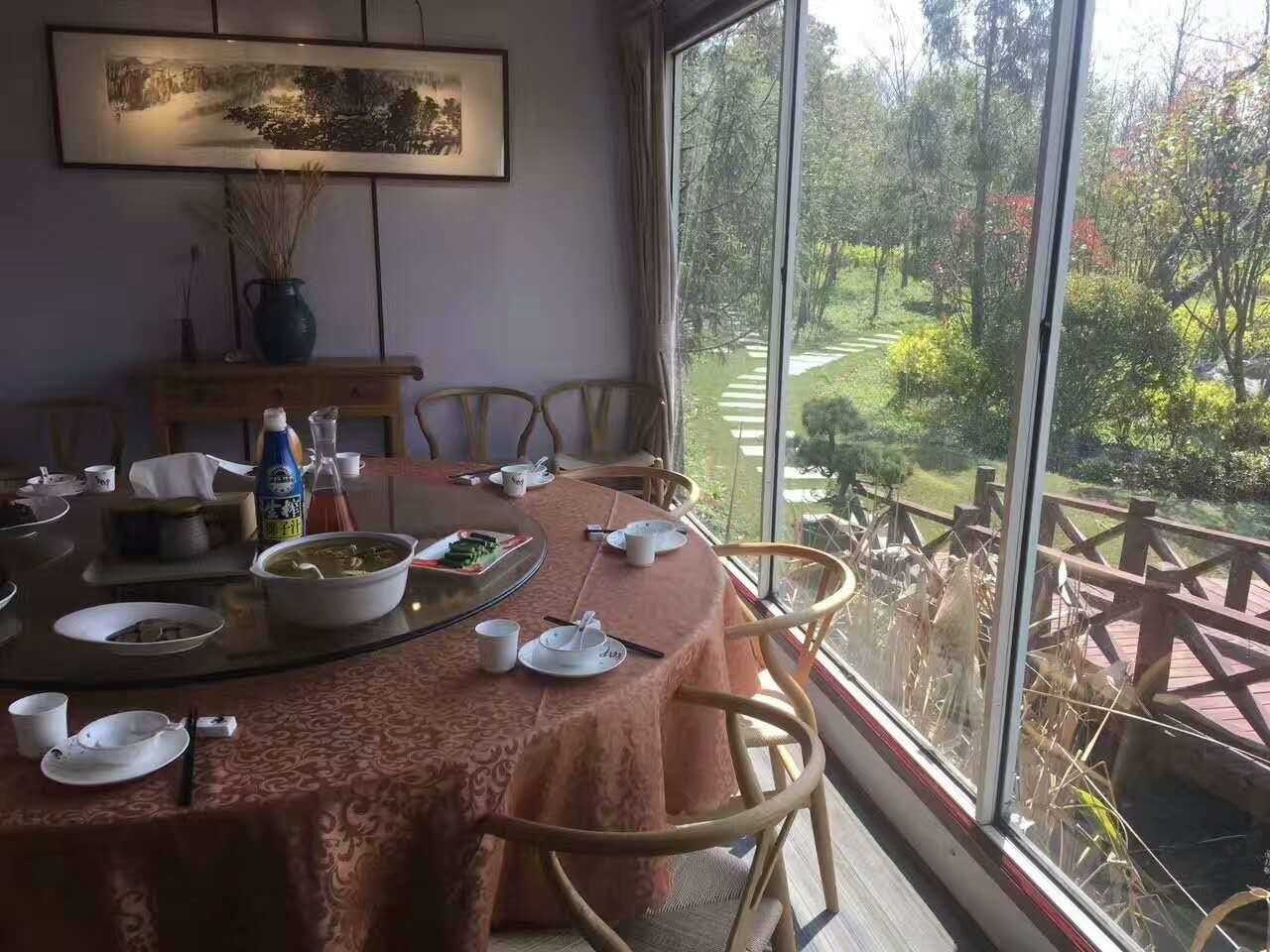 双人房